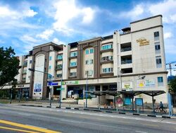 Yew Lian Park (D20), Retail #561012881